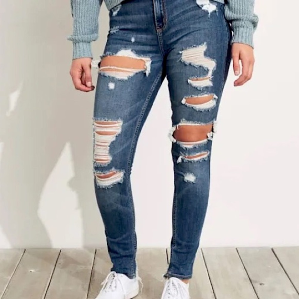 Hollister Curvy High-Rise Super Skinny Distressed Jeans